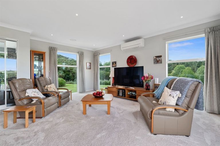 Photo of property in 101 Monowai Road, Wainui, Silverdale, 0994