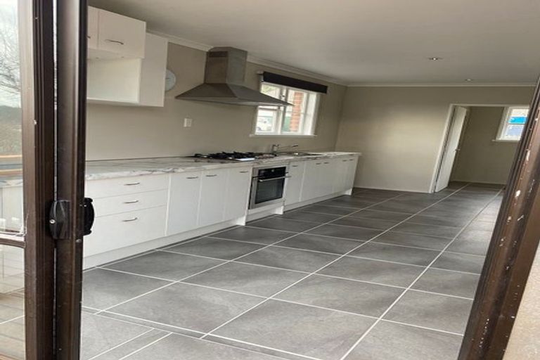 Photo of property in 10 Derby Street, Green Island, Dunedin, 9018