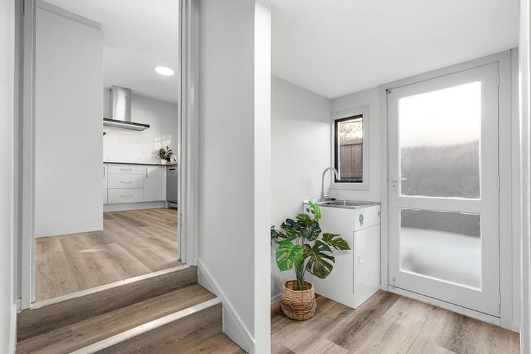 Photo of property in 12 Juniper Place, Burnside, Christchurch, 8053