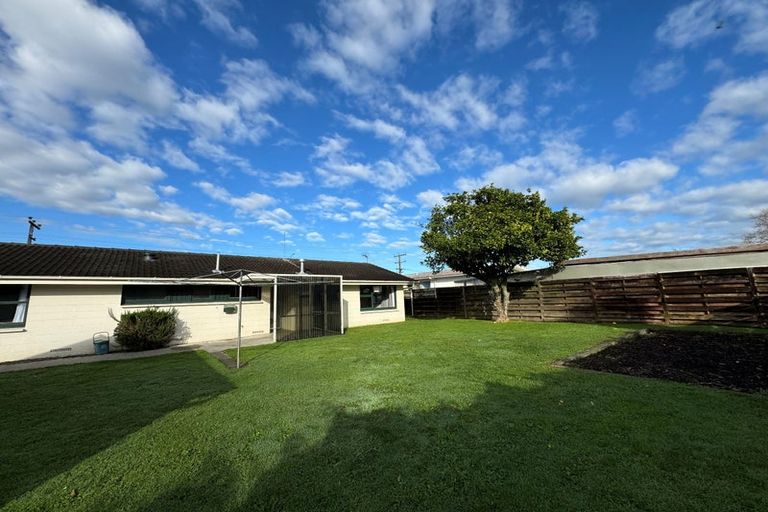 Photo of property in 220 Sandwich Road, St Andrews, Hamilton, 3200