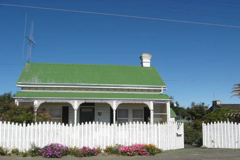 Photo of property in 41 Saint Leonards Road, Temuka, 7920