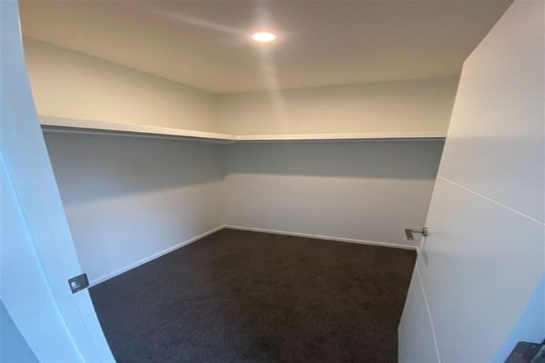 Photo of property in 1 Songpa Street, Halswell, Christchurch, 8025