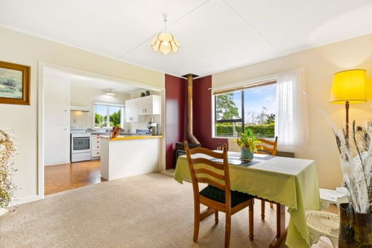 Photo of property in 133 Hanham Road, Kumeu, 0891