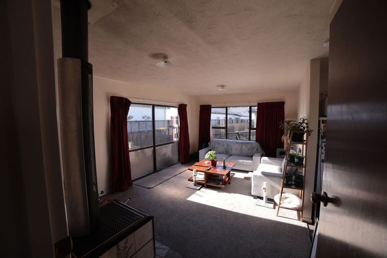 Photo of property in 2/50 Tasman Street, The Wood, Nelson, 7010