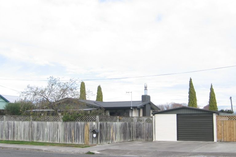 Photo of property in 105b Warwick Road, Mayfair, Hastings, 4122