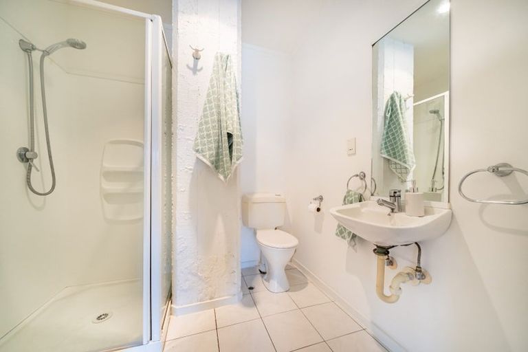 Photo of property in Tennyson Apartments, 16/25 Tennyson Street, Te Aro, Wellington, 6011