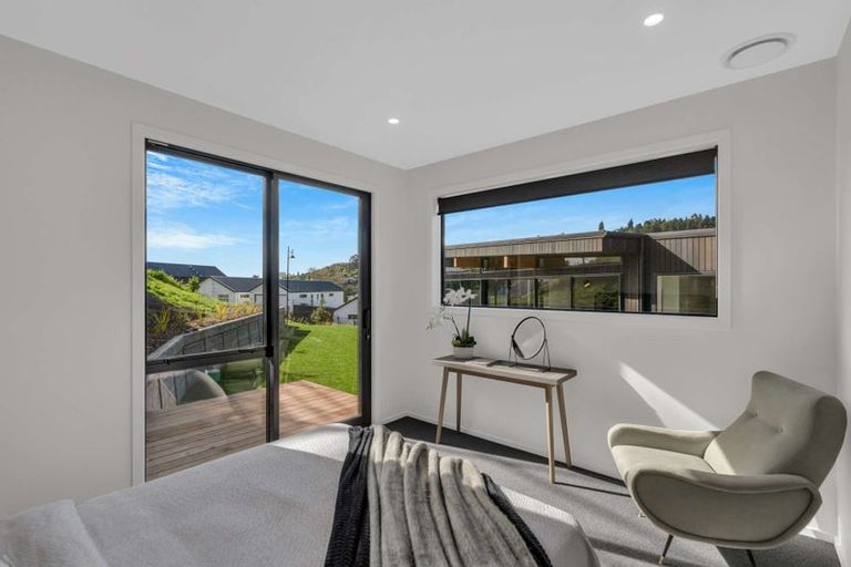 Photo of property in 13 Round Hill Rise, Cracroft, Christchurch, 8022