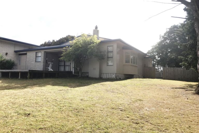 Photo of property in 3001a State Highway 2, Waitakaruru, Ngatea, 2471