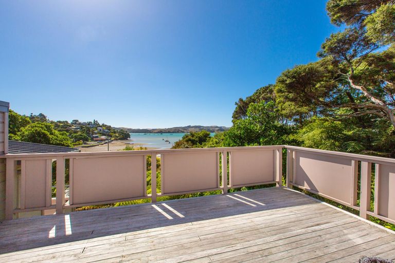 Photo of property in 116j Greenslade Road, Raglan, 3295