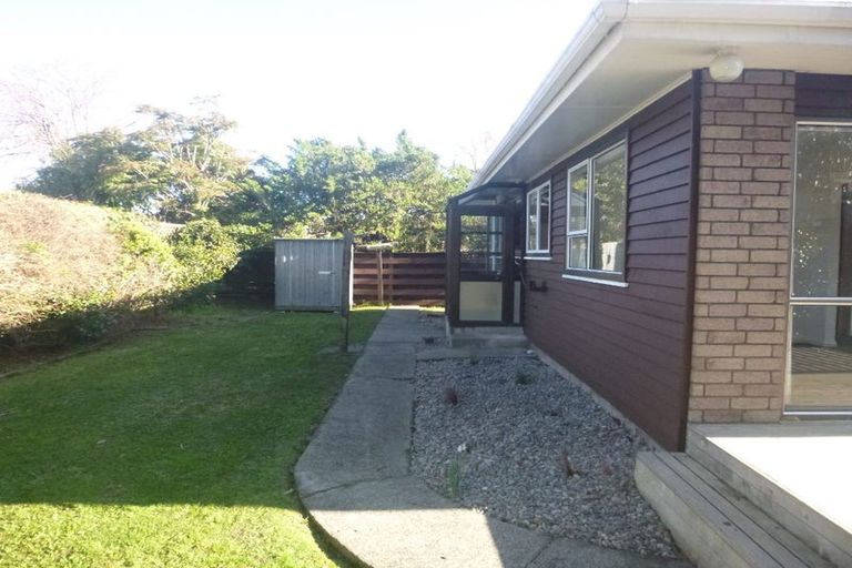 Photo of property in 85a Cambridge Terrace, Waterloo, Lower Hutt, 5011