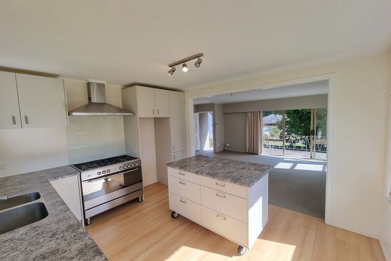 Photo of property in 3/68 Takutai Avenue, Half Moon Bay, Auckland, 2012