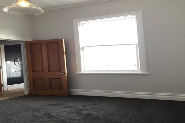 Photo of property in 66 Palmerston Road, Birkenhead, Auckland, 0626