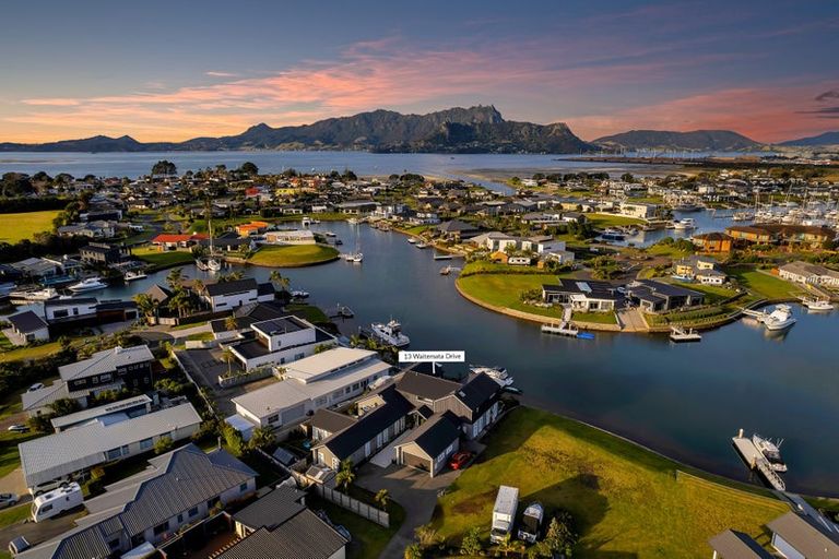 Photo of property in 13 Waitemata Drive, One Tree Point, 0118