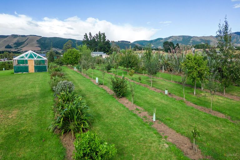 Photo of property in 17 Bakers Road, Waimate, 7978