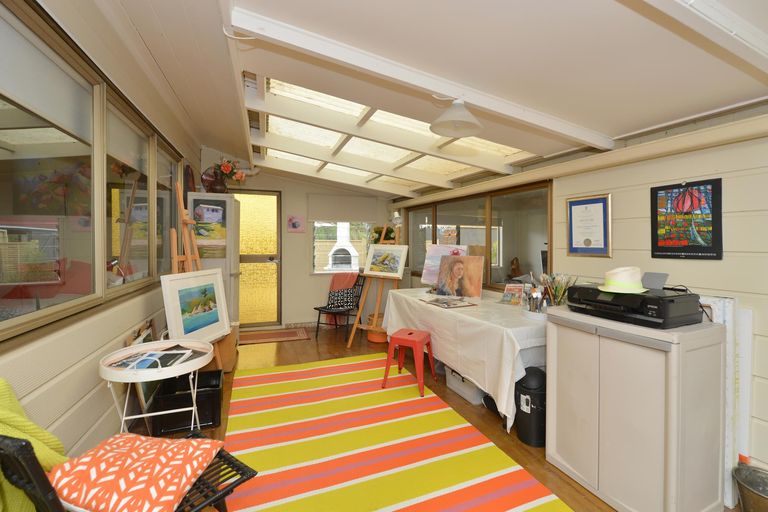 Photo of property in 1993 Whangarei Heads Road, Whangarei Heads, Whangarei, 0174