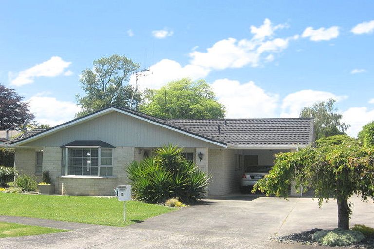 Photo of property in 8 Constance Place, Cambridge, 3434