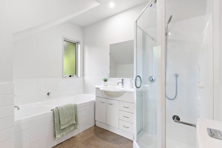 Photo of property in 19l Kabul Street, Khandallah, Wellington, 6035