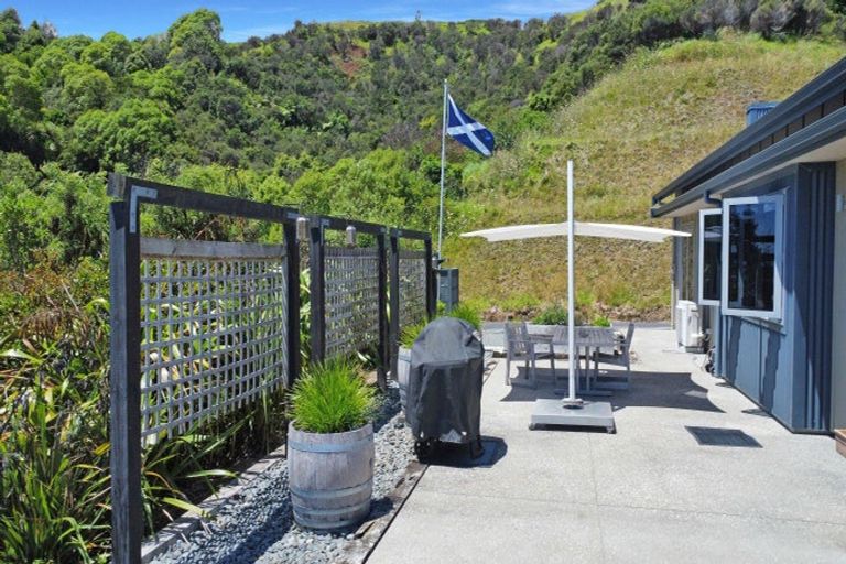 Photo of property in 8 Ohiwa Cove Rise, Waiotahe, Opotiki, 3198