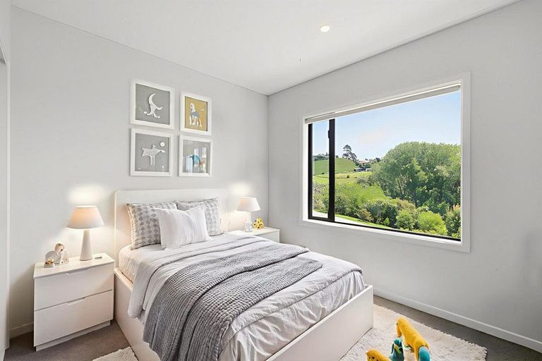 Photo of property in 42 Te Auhi Way, Welcome Bay, Tauranga, 3112