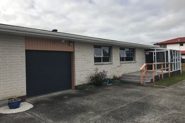 Photo of property in 68b Garden Road, Avalon, Lower Hutt, 5011