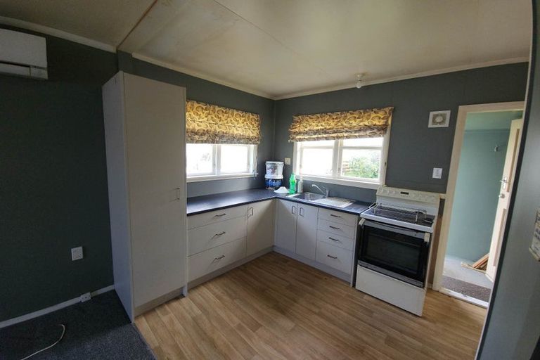 Photo of property in 11 Tararua Street, Pahiatua, 4910