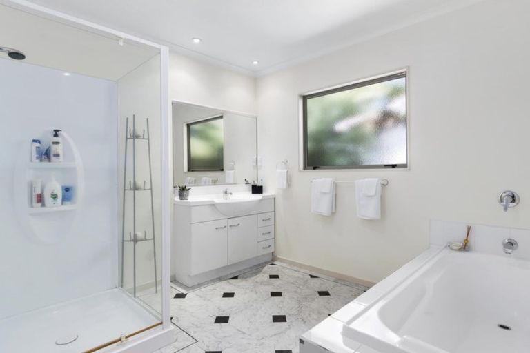 Photo of property in 6 Marire Drive, Ohauiti, Tauranga, 3112