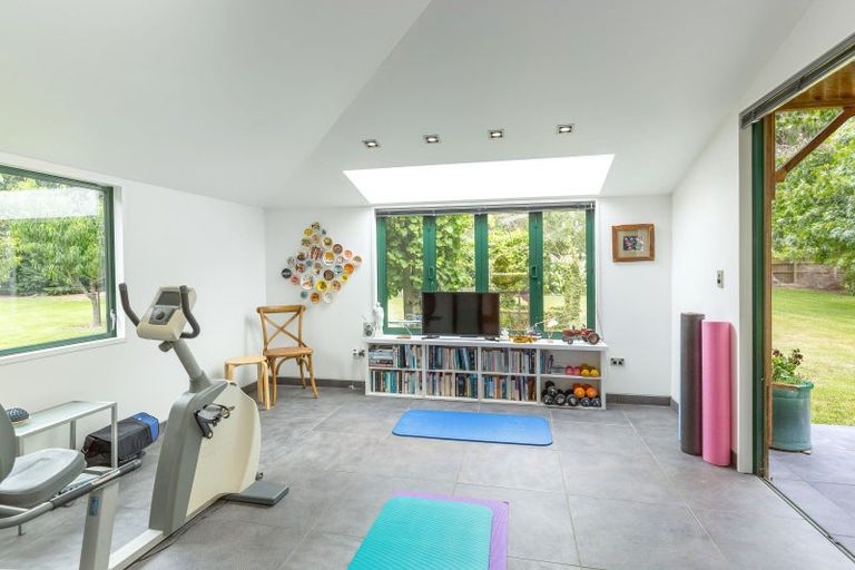 Photo of property in 42 Kuratawhiti Street, Greytown, 5712