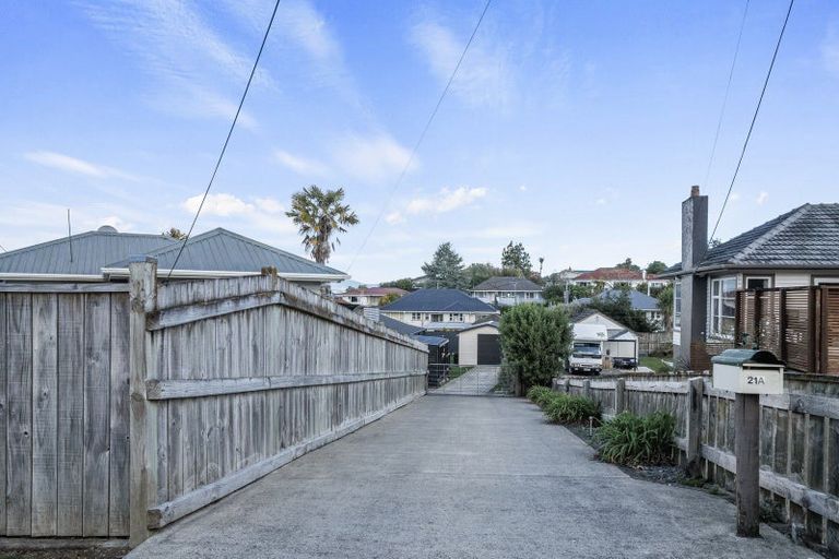 Photo of property in 21a Chester Street, Levin, 5510