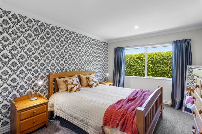 Photo of property in 20 Trusham Court, Paraparaumu, 5032