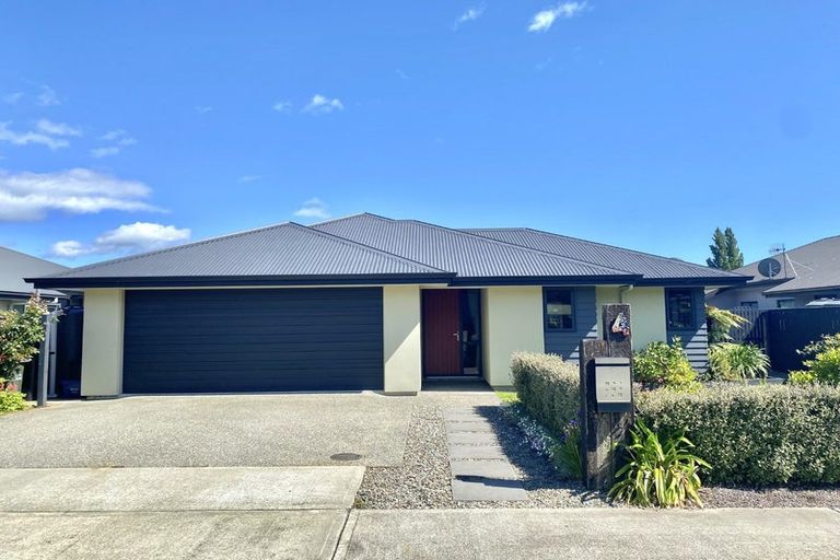 Photo of property in 4 Carmello Grove, Richmond, 7020