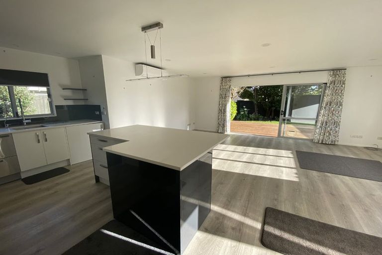 Photo of property in 5/48a Taharoto Road, Takapuna, Auckland, 0622
