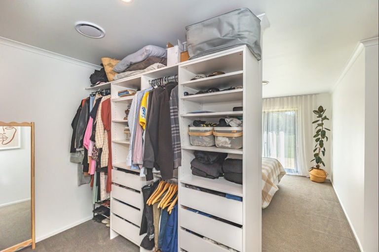 Photo of property in 49 Wakefield Road, Levin, 5571