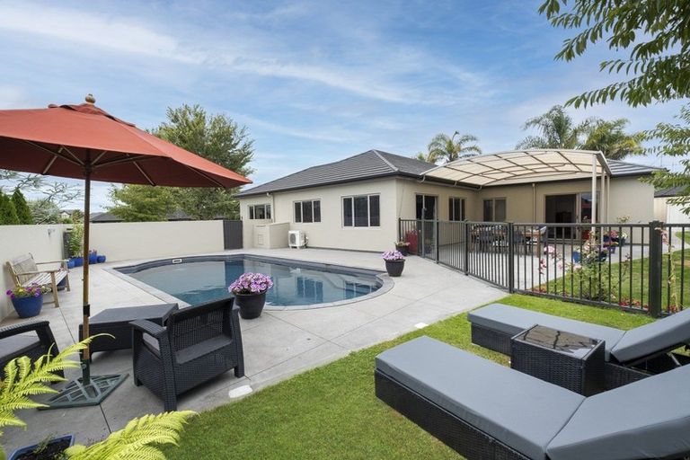 Photo of property in 4 Russell Robertson Drive, Havelock North, 4130