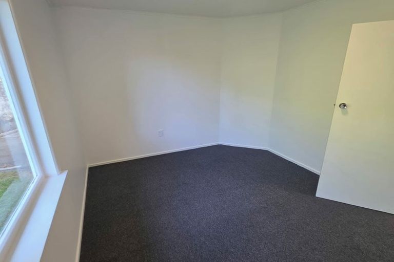 Photo of property in 15 Parenga Street, Wainuiomata, Lower Hutt, 5014