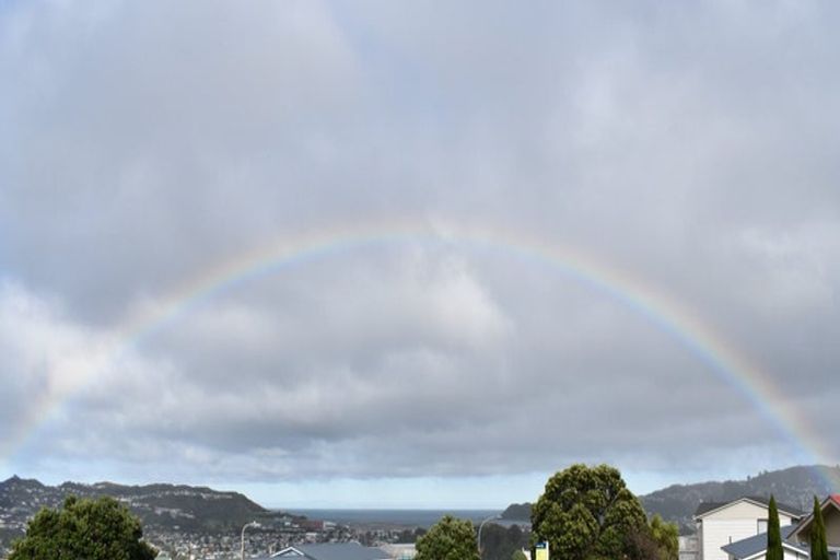 Photo of property in 9/32 Akaroa Drive, Maupuia, Wellington, 6022