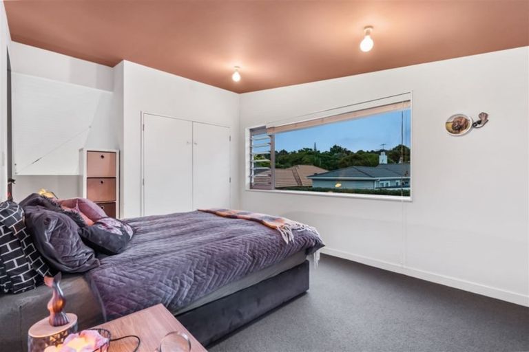 Photo of property in 49a Oranga Avenue, Onehunga, Auckland, 1061