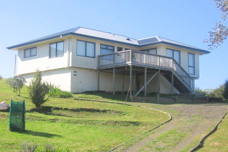 Photo of property in 9 Punga Place, Whitianga, 3510