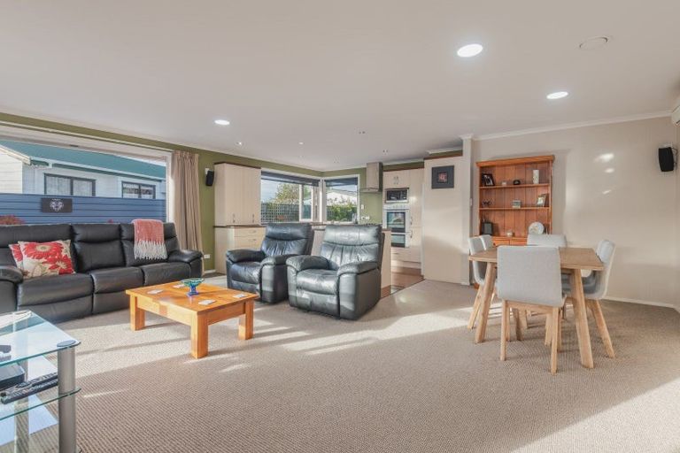 Photo of property in 39 Pukepapa Road, Marton, 4710