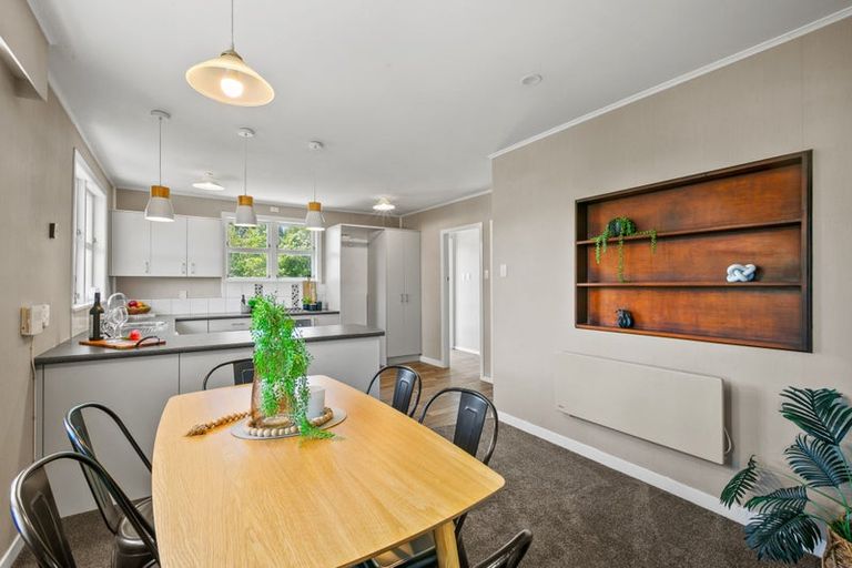 Photo of property in 62 Huatoki Street, Vogeltown, New Plymouth, 4310