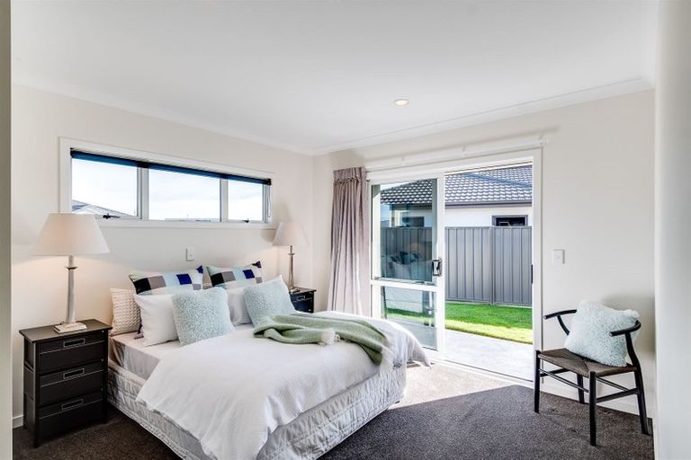 Photo of property in 1 Pukaki Place, Poraiti, Napier, 4112