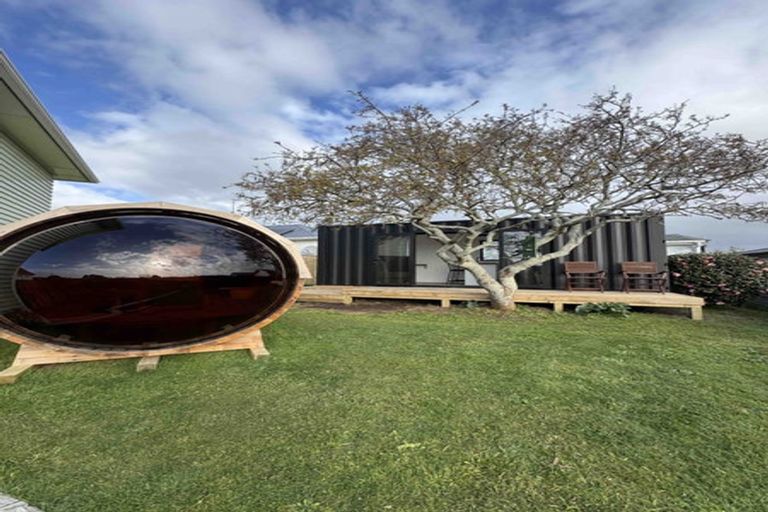 Photo of property in 195 Ngamotu Road, Spotswood, New Plymouth, 4310