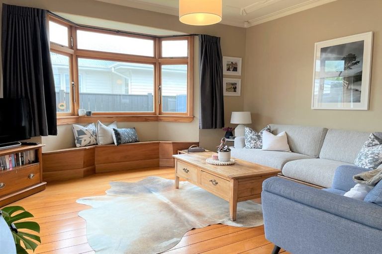 Photo of property in 56 Guy Avenue, Takaro, Palmerston North, 4410