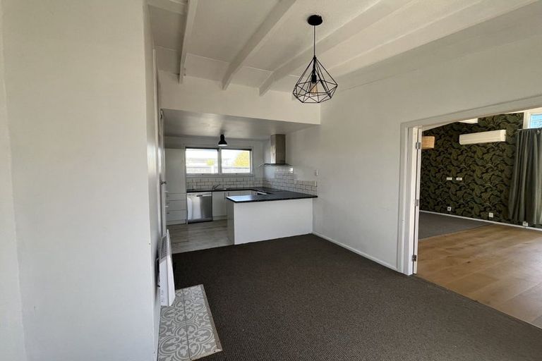 Photo of property in 181 Palmers Road, New Brighton, Christchurch, 8083