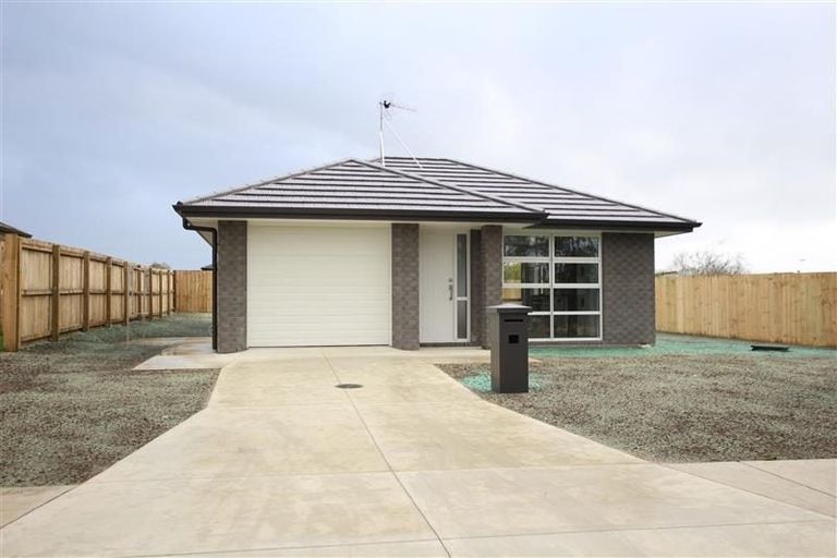 Photo of property in 34 Regis Park Drive, Pukekohe, 2120
