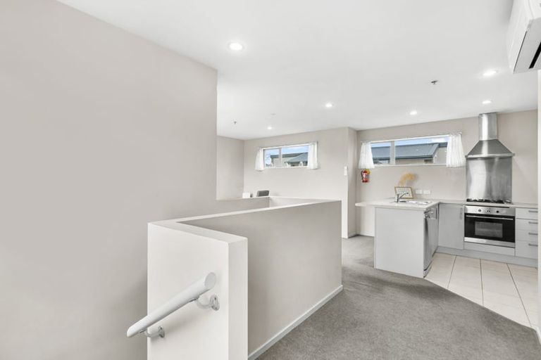 Photo of property in 10/9 Cameron Street, Sydenham, Christchurch, 8023