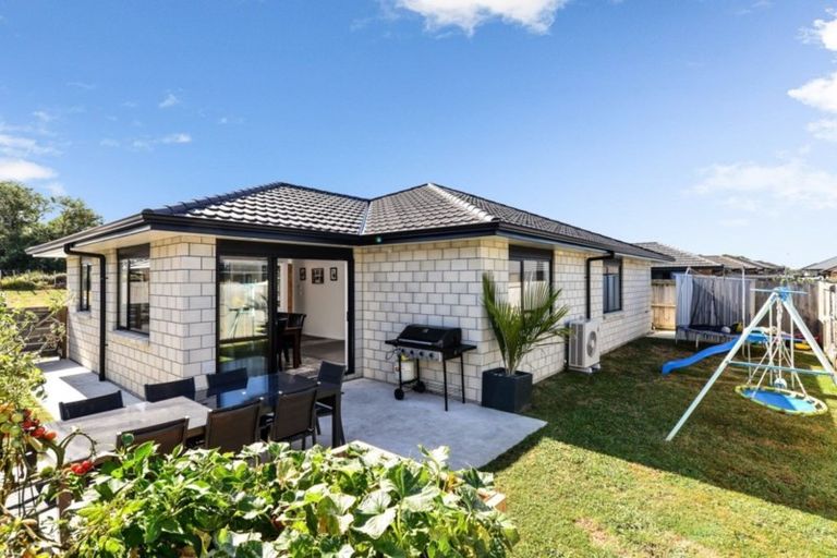 Photo of property in 19 Waikai Close, Ruakura, Hamilton, 3214