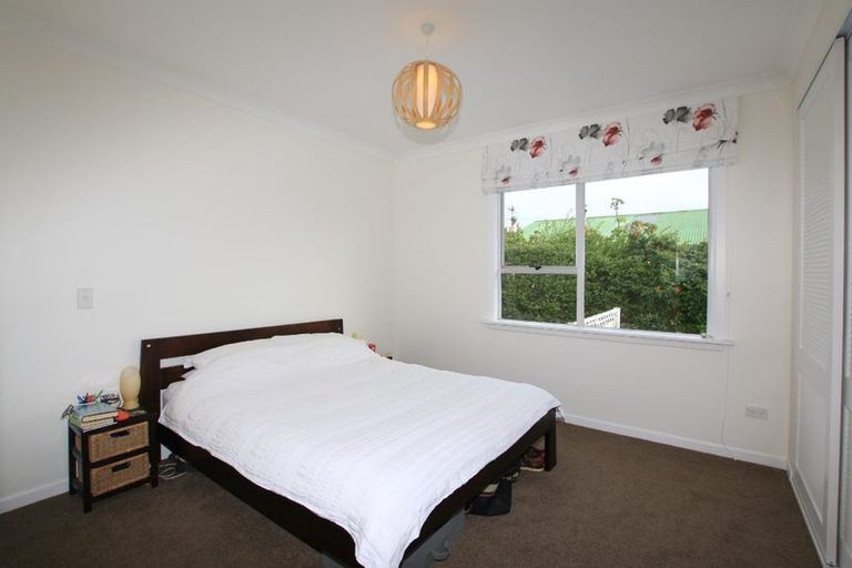 Photo of property in 2/54 Aramoana Avenue, Devonport, Auckland, 0624