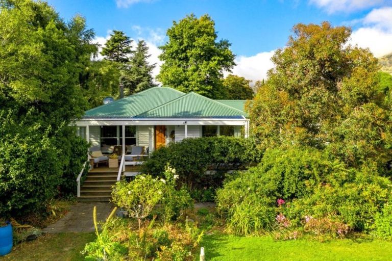 Photo of property in 56 Purau Port Levy Road, Purau, Diamond Harbour, 8972