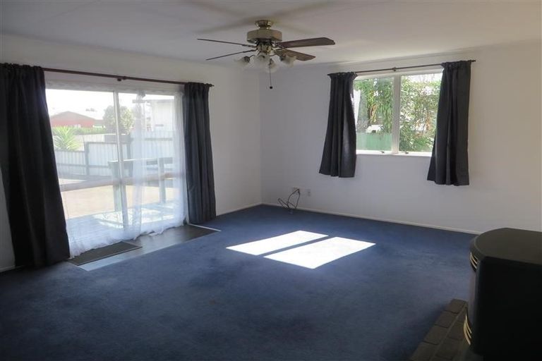 Photo of property in 7 Mckinley Place, Nawton, Hamilton, 3200