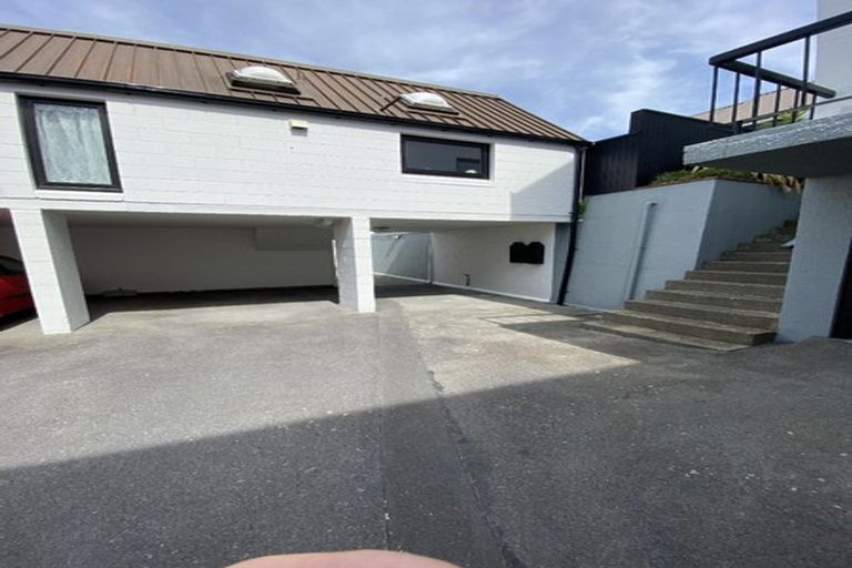 Photo of property in Pitarua Court, 9/11 Pitarua Street, Thorndon, Wellington, 6011